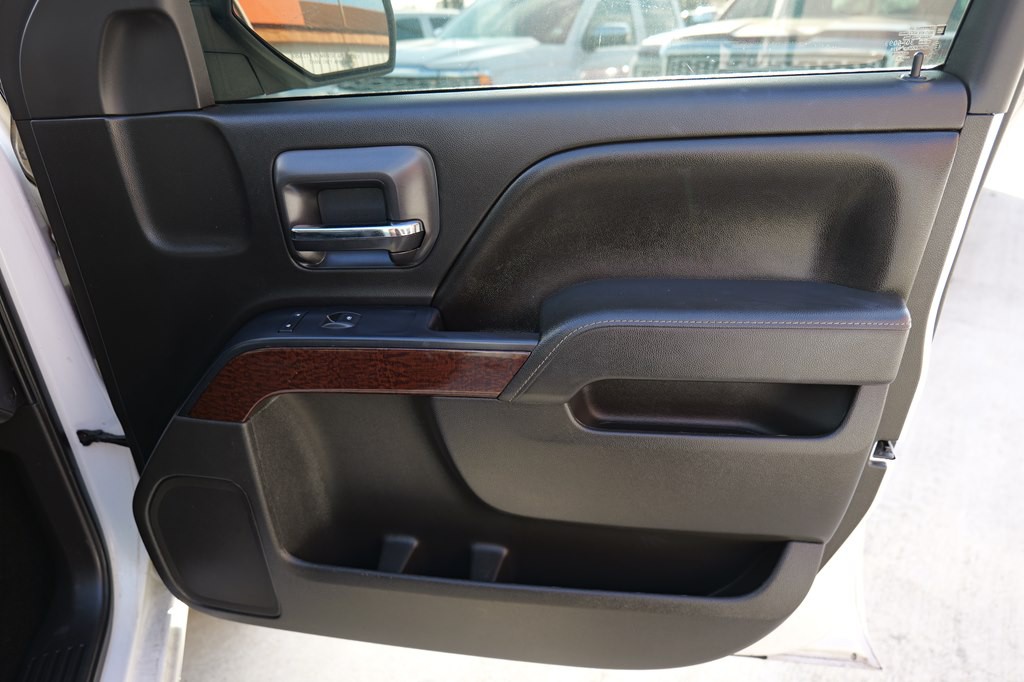 2016 GMC Sierra Image 25