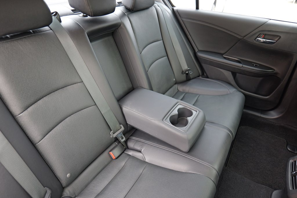 2014 Honda Accord Image 24