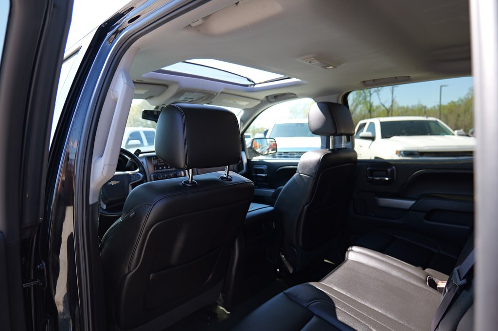 2015 Chevrolet Silverado 1500 Image 17