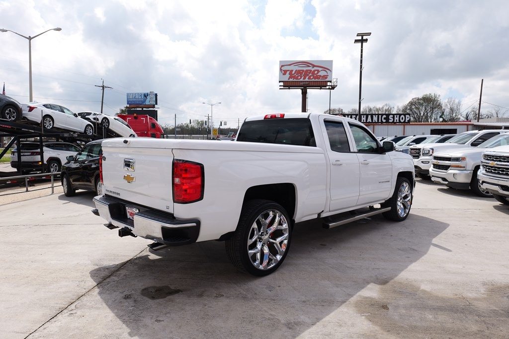 2017 Chevrolet Silverado 1500 Image 5