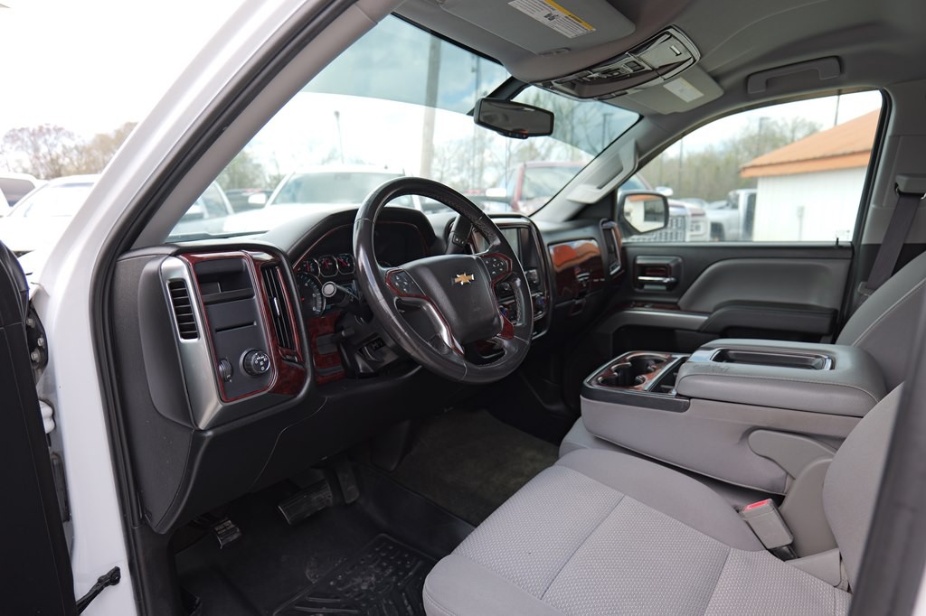2017 Chevrolet Silverado 1500 Image 12