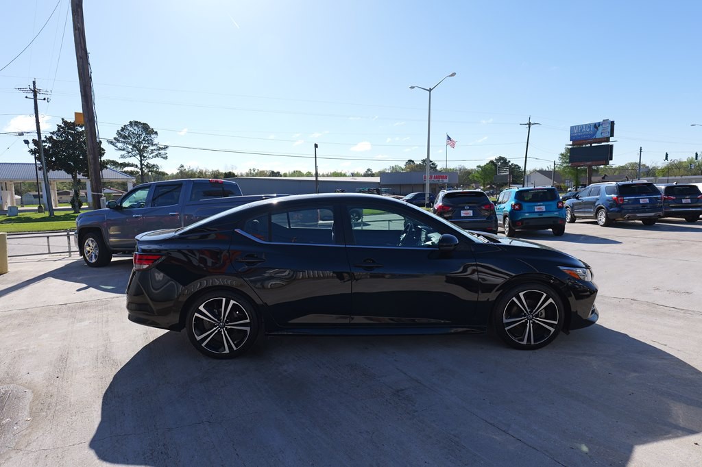 2021 Nissan Sentra Image 4