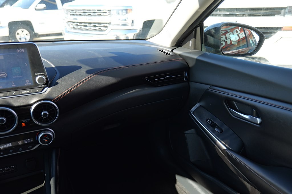 2021 Nissan Sentra Image 40