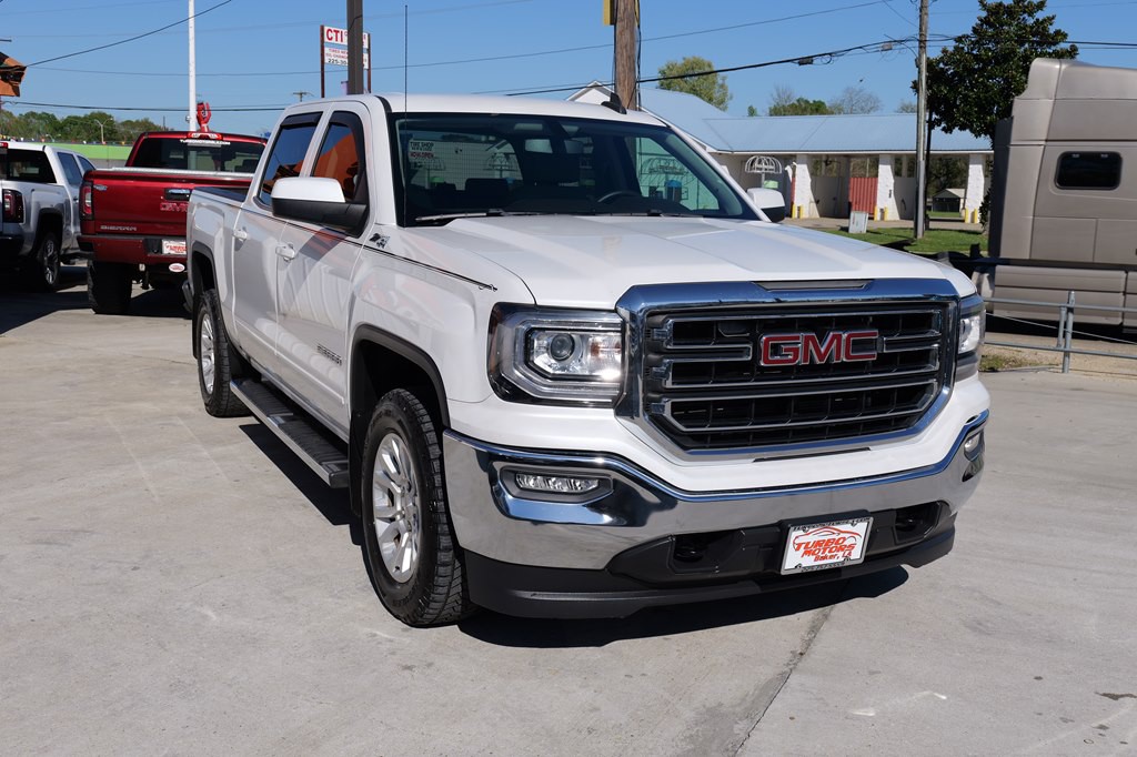 2017 GMC Sierra Image 3