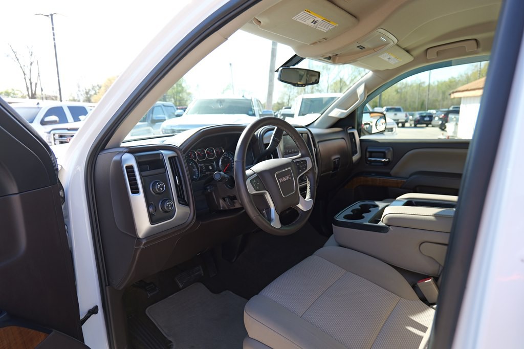 2017 GMC Sierra Image 13