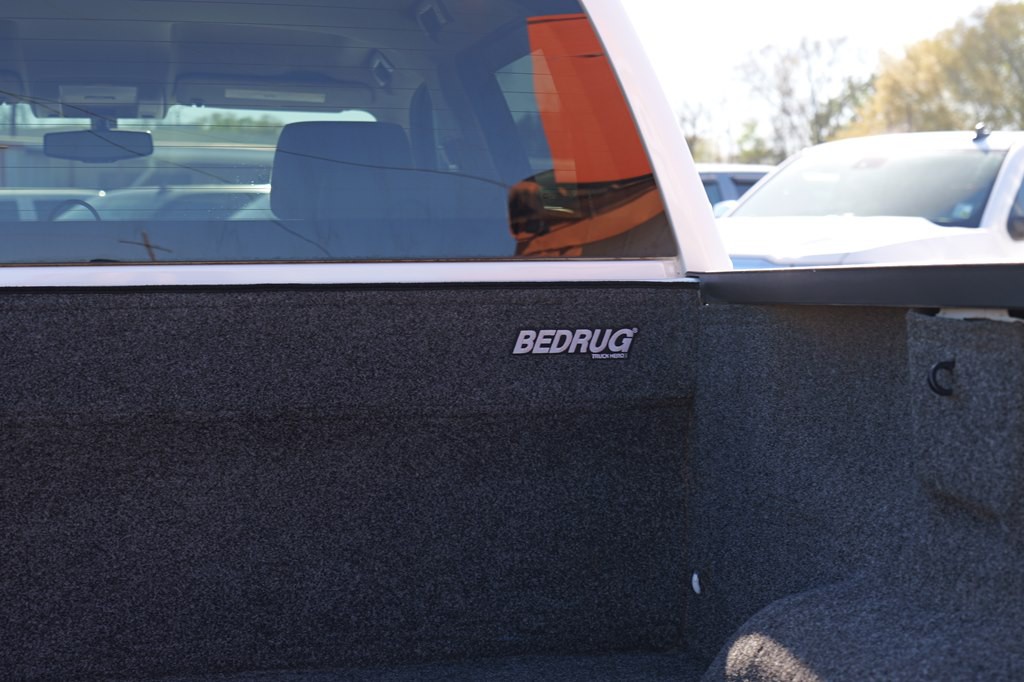 2017 GMC Sierra Image 24