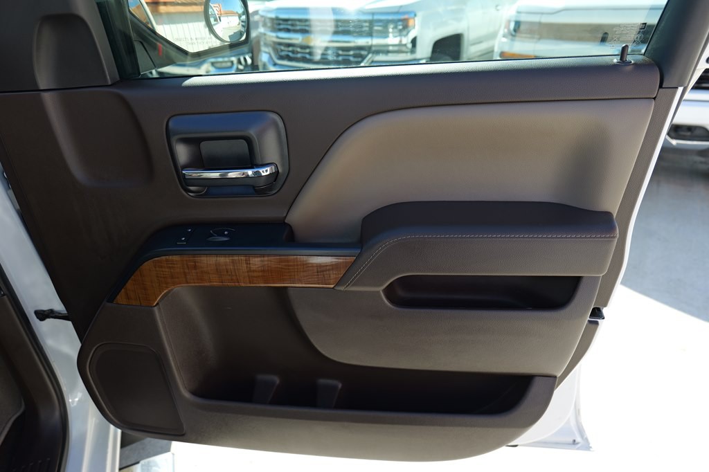 2017 GMC Sierra Image 28