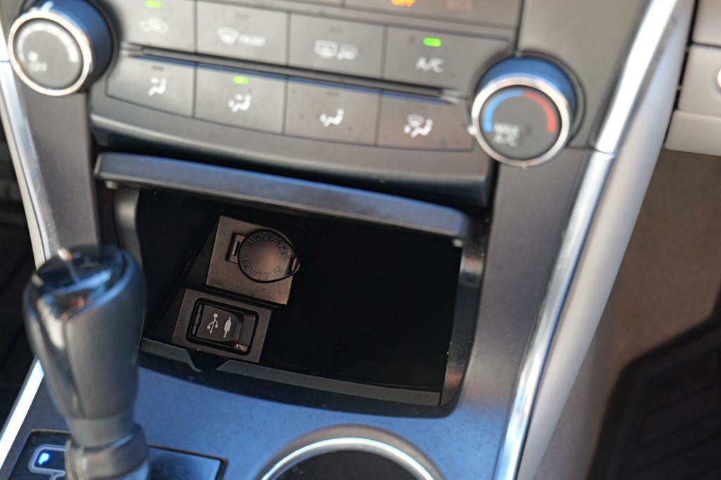 2016 Toyota Camry Image 31