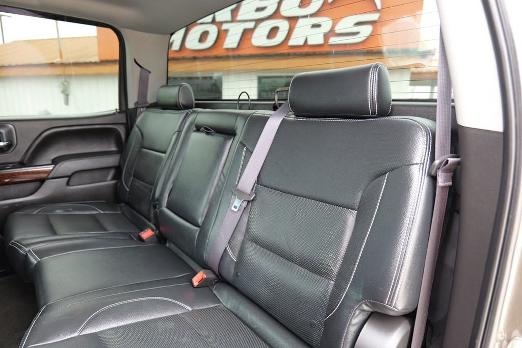 2015 GMC Sierra Image 17