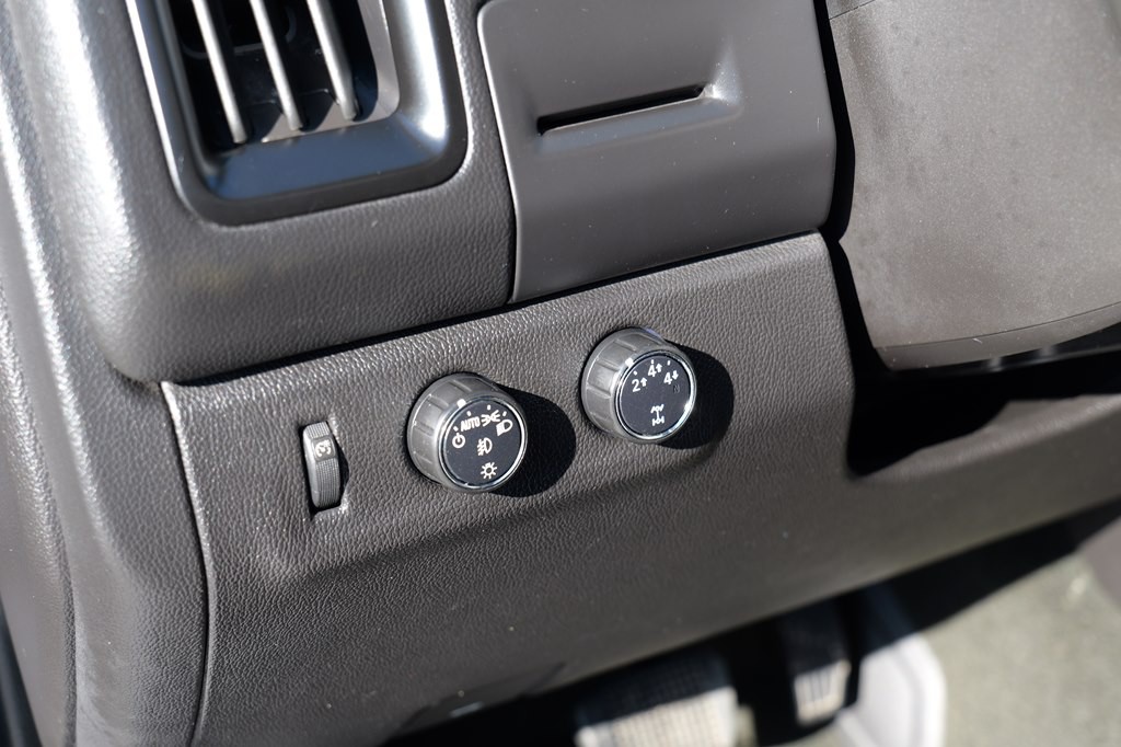 2015 Chevrolet Colorado Image 13