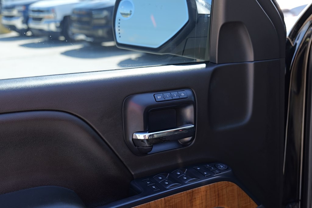 2014 GMC Sierra Image 11