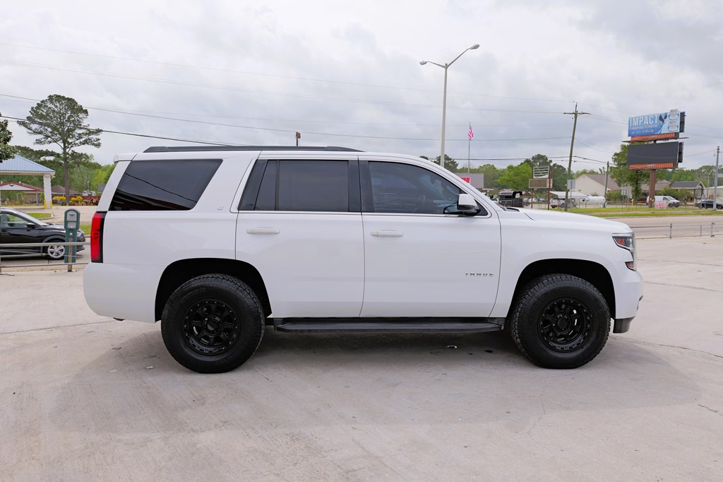 2016 Chevrolet Tahoe Image 4