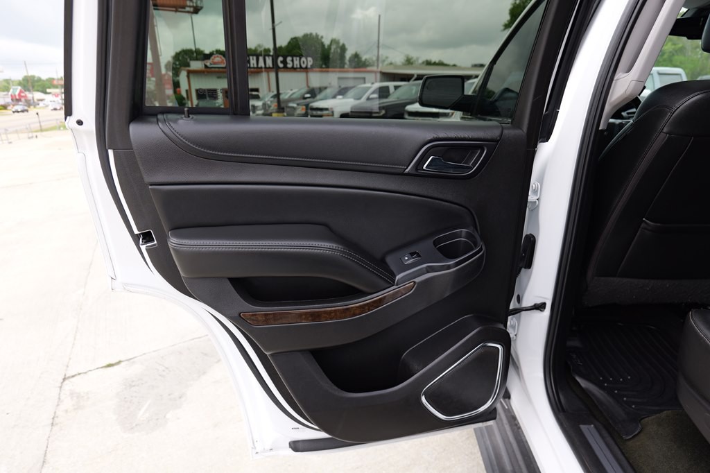 2016 Chevrolet Tahoe Image 14