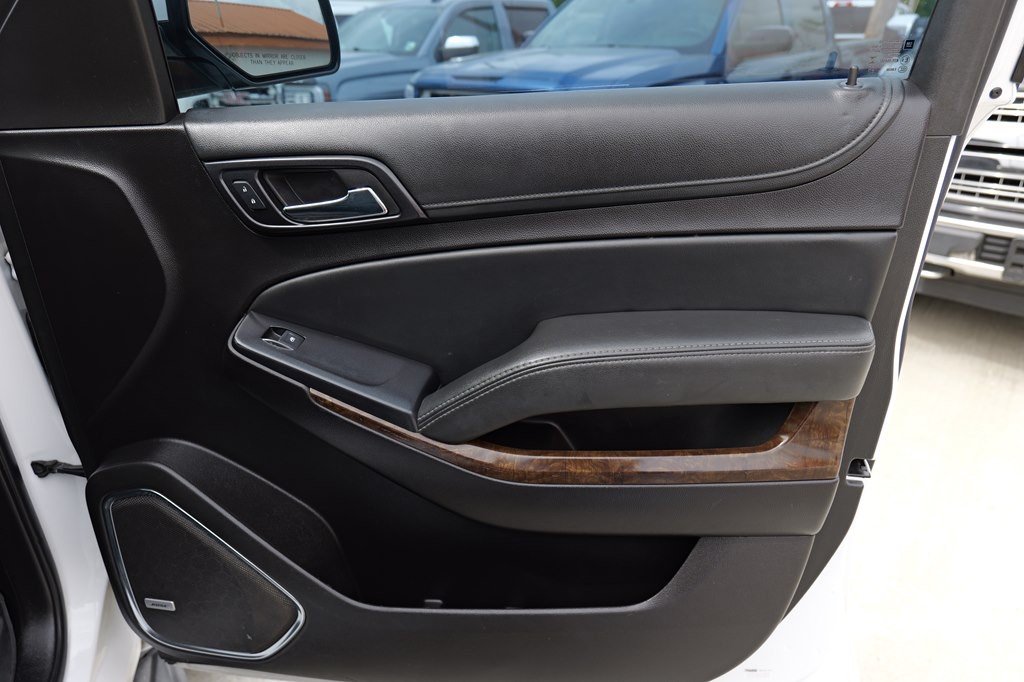 2016 Chevrolet Tahoe Image 25