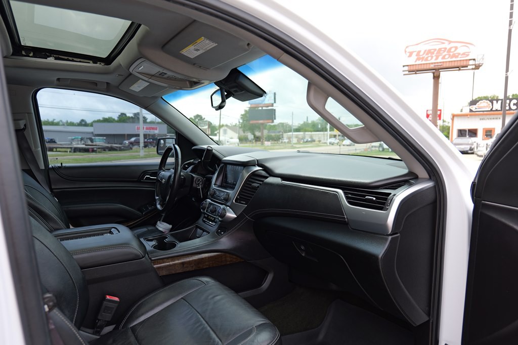 2016 Chevrolet Tahoe Image 26
