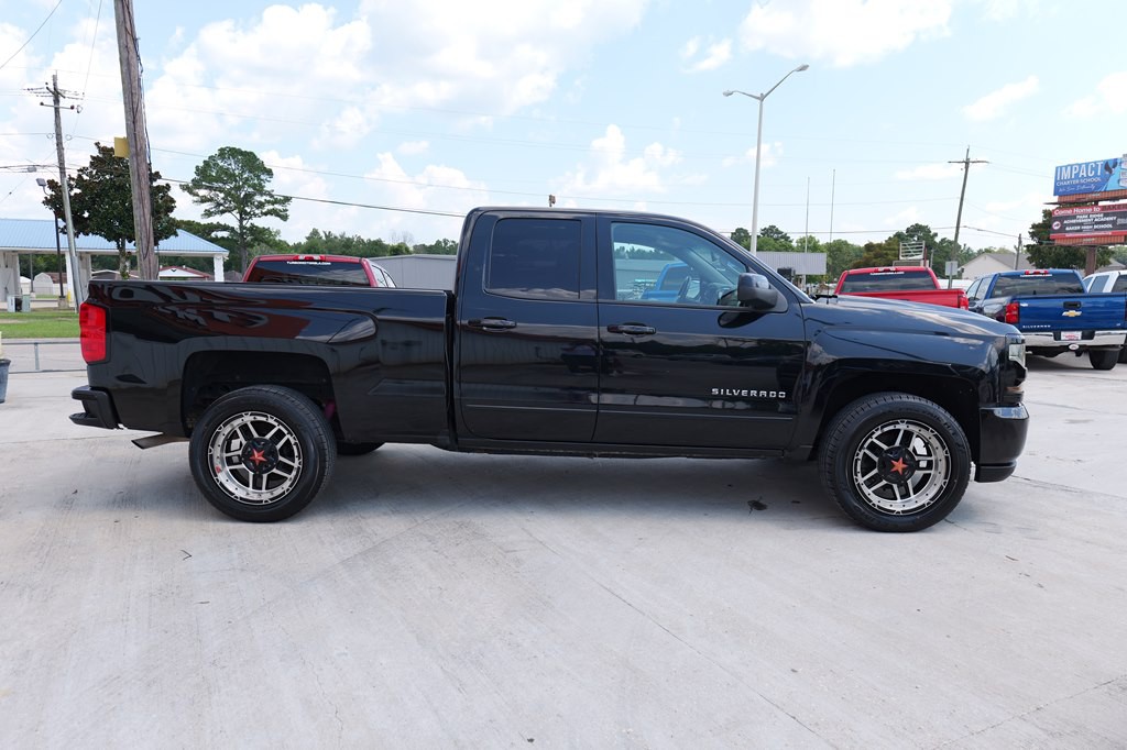 2018 Chevrolet Silverado 1500 Image 8