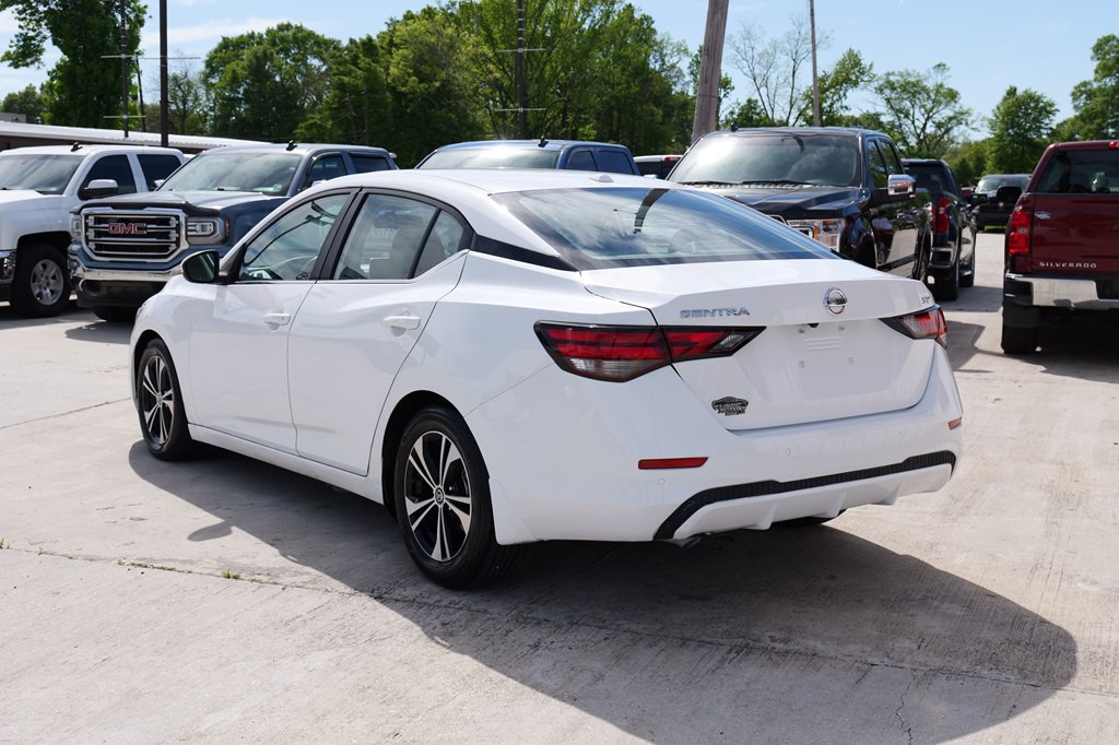 2021 Nissan Sentra Image 8