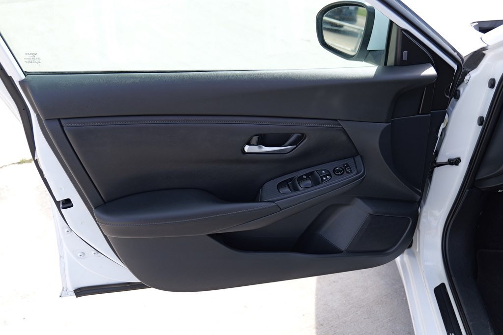 2021 Nissan Sentra Image 11