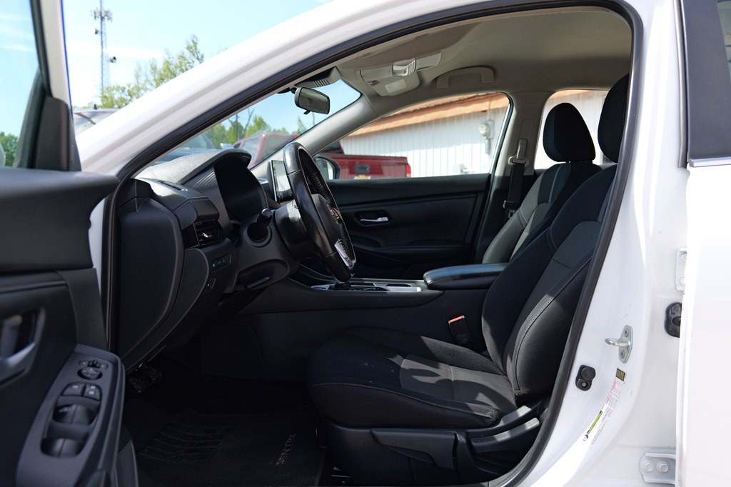 2021 Nissan Sentra Image 13