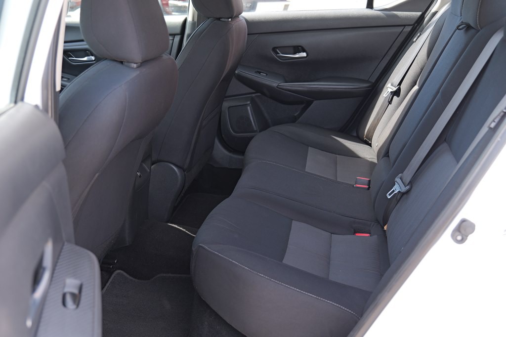 2021 Nissan Sentra Image 18