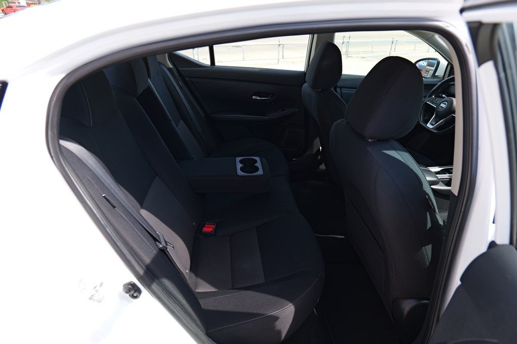 2021 Nissan Sentra Image 24