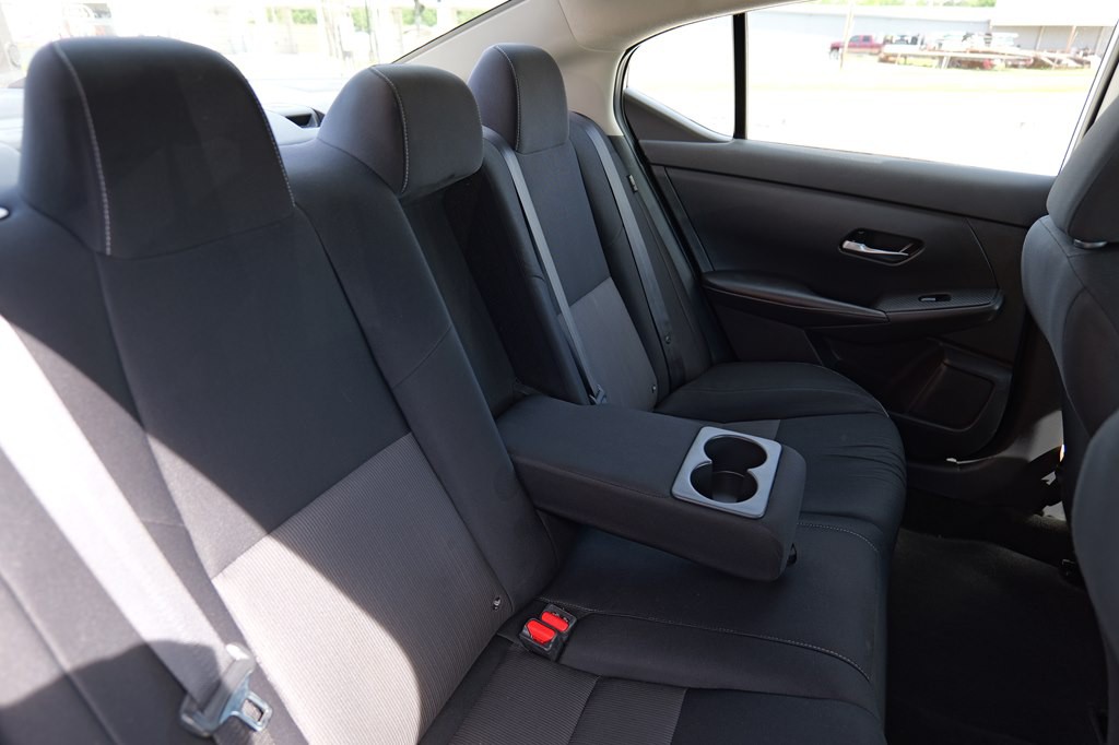 2021 Nissan Sentra Image 25