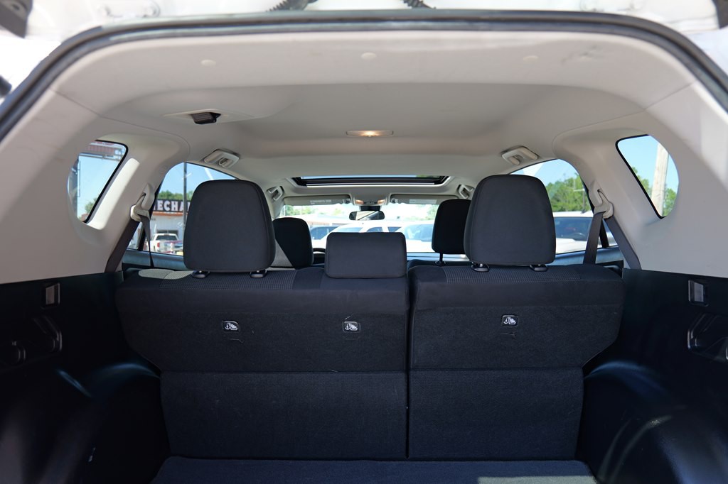 2017 Toyota Rav4 Image 19