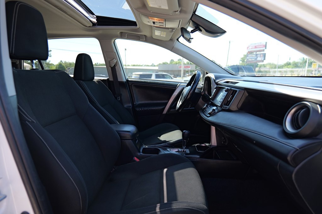 2017 Toyota Rav4 Image 26