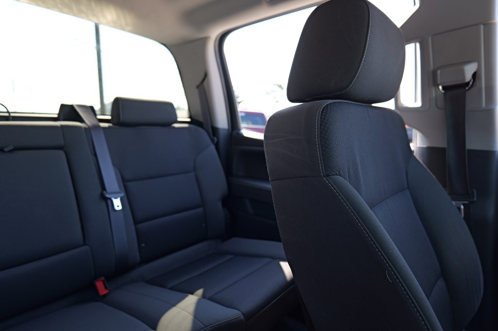 2015 Chevrolet Silverado 1500 Image 33