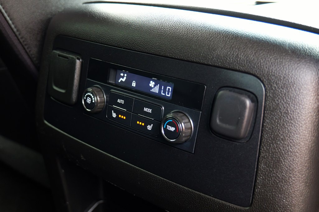 2017 GMC Yukon Image 25