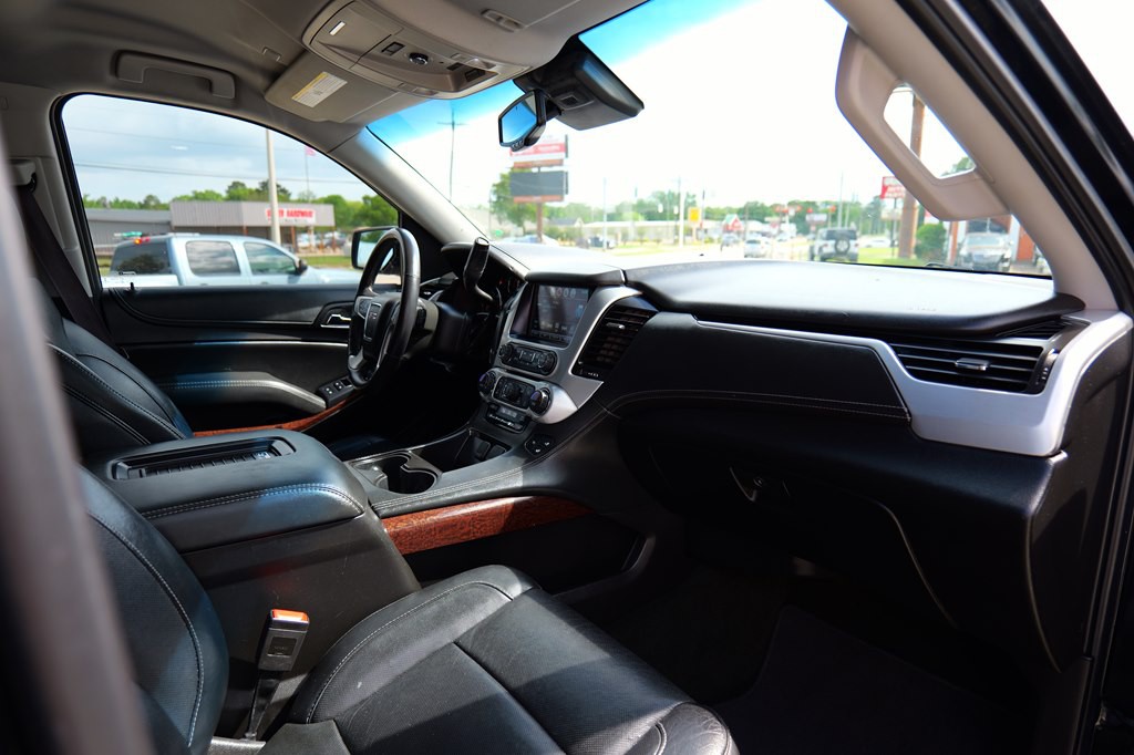 2017 GMC Yukon Image 31