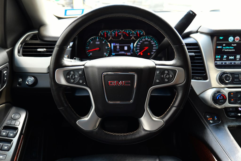 2017 GMC Yukon Image 35