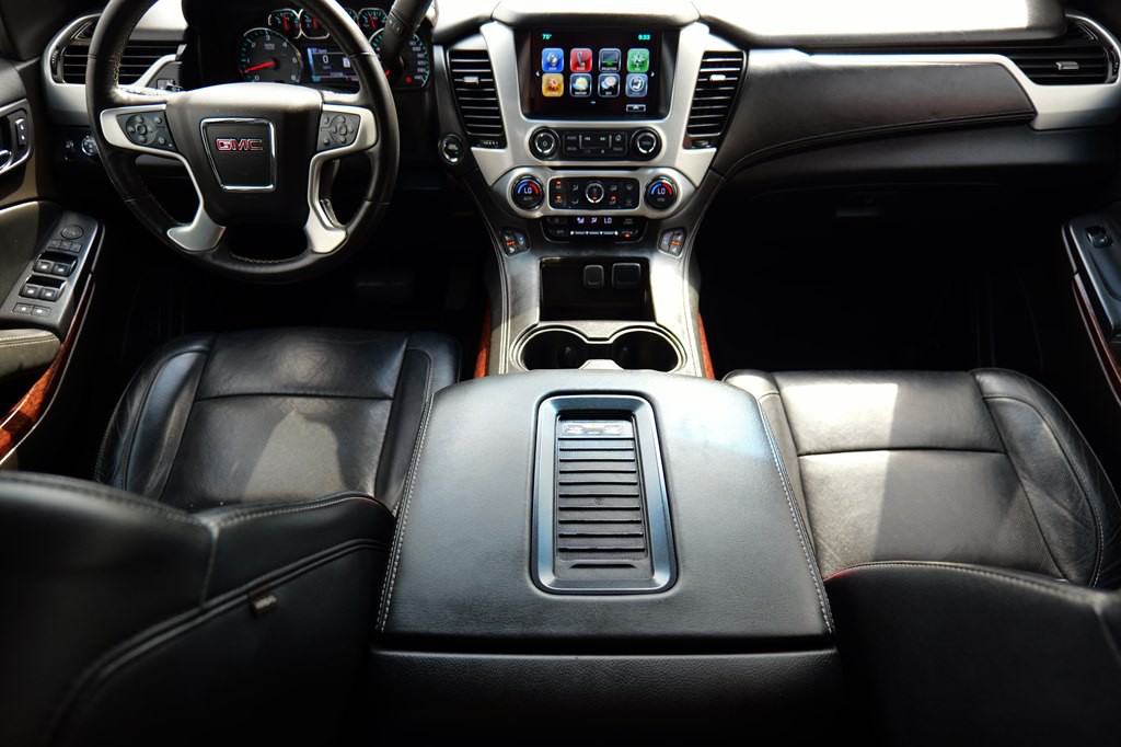 2017 GMC Yukon Image 46