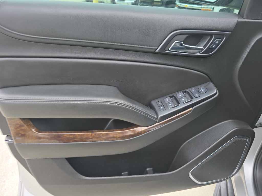 2017 Chevrolet Tahoe Image 13