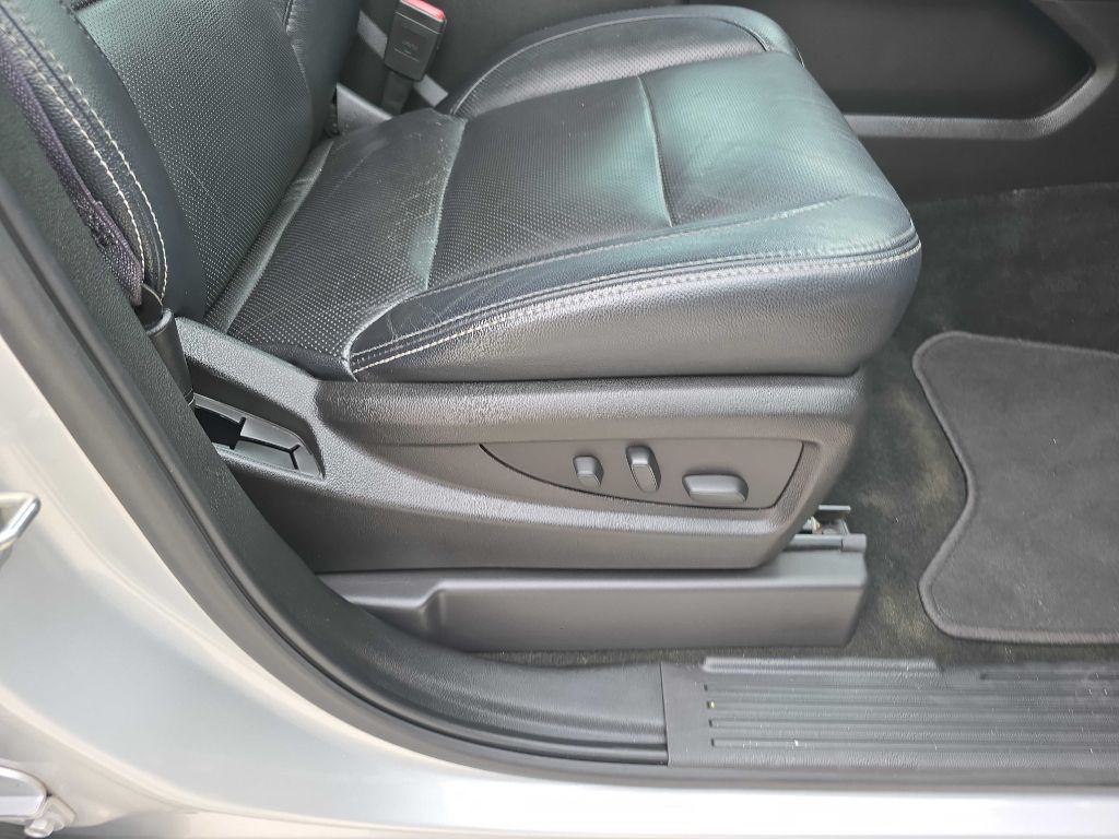 2017 Chevrolet Tahoe Image 33