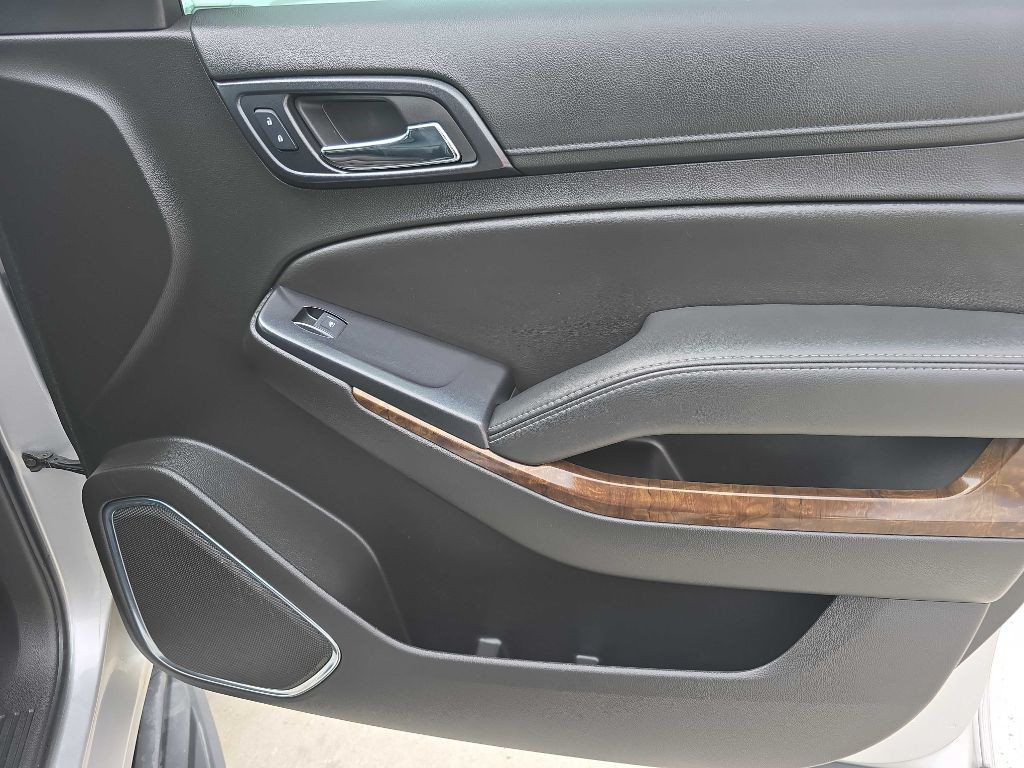 2017 Chevrolet Tahoe Image 35