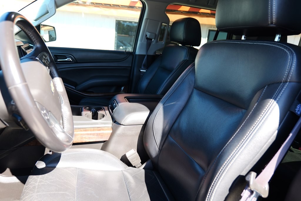 2017 Chevrolet Tahoe Image 12