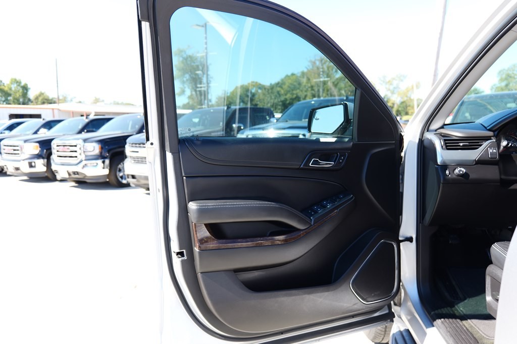 2017 Chevrolet Tahoe Image 13