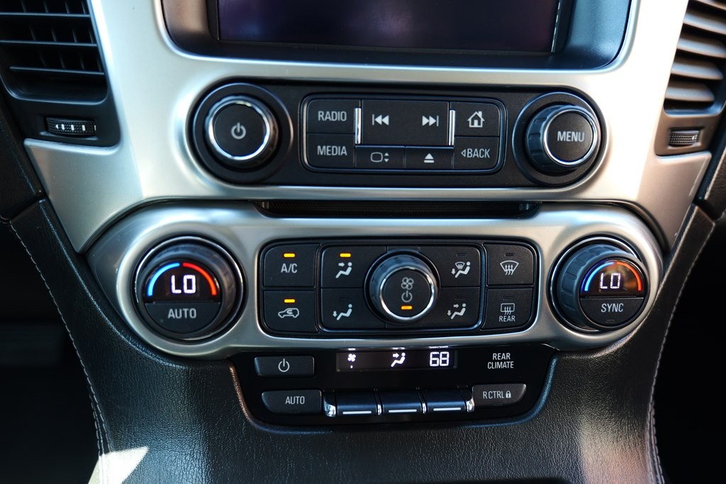 2017 Chevrolet Tahoe Image 21