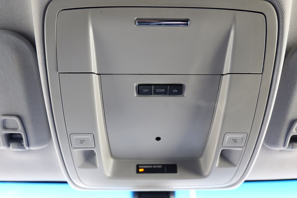 2017 Chevrolet Tahoe Image 25