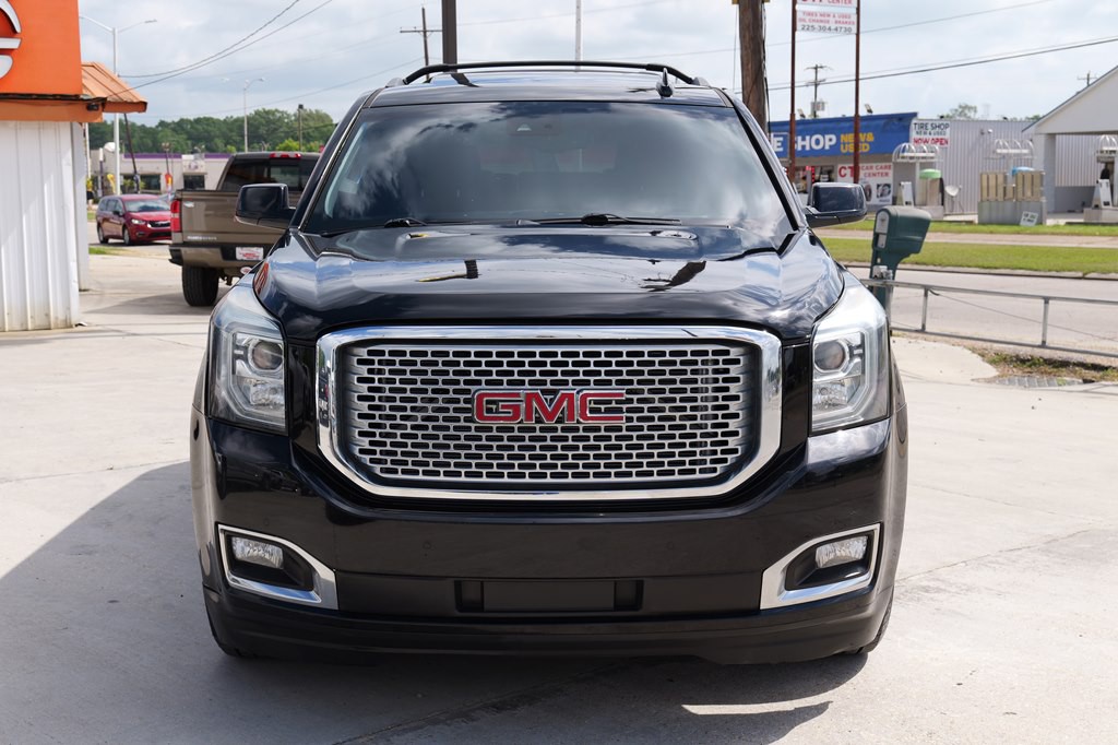 2015 GMC Yukon Image 2
