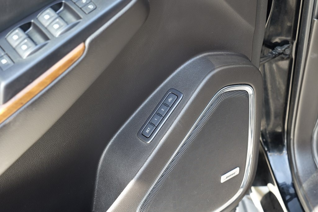 2015 GMC Yukon Image 11