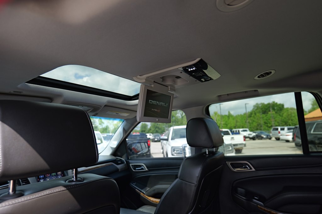 2015 GMC Yukon Image 17