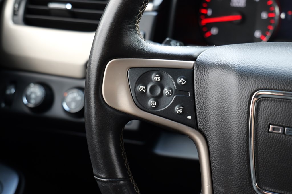 2015 GMC Yukon Image 44