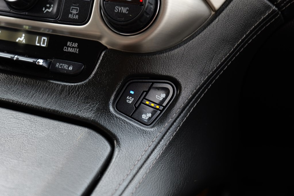 2015 GMC Yukon Image 53