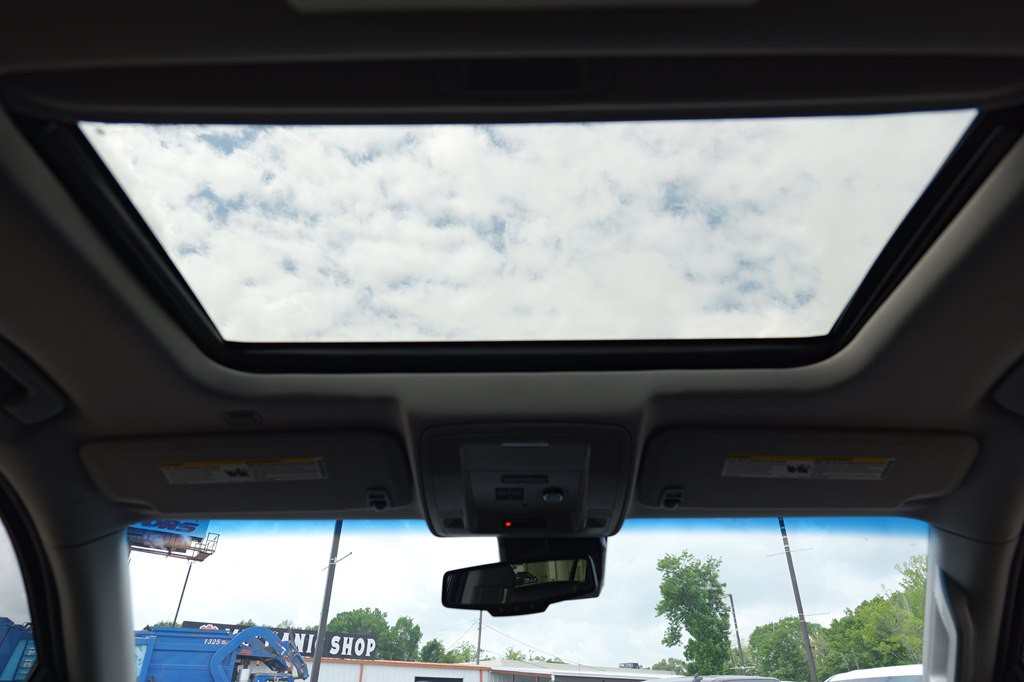 2015 GMC Yukon Image 60