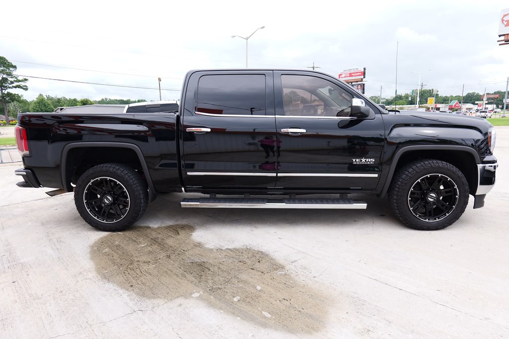 2017 GMC Sierra Image 4