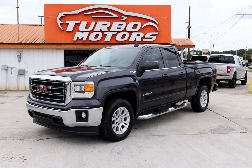 2015 GMC Sierra Image 1
