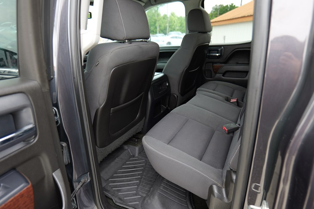 2015 GMC Sierra Image 16