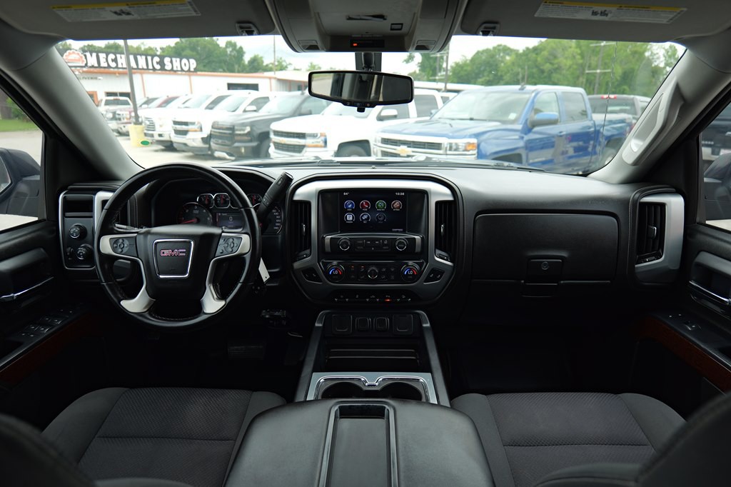 2015 GMC Sierra Image 31